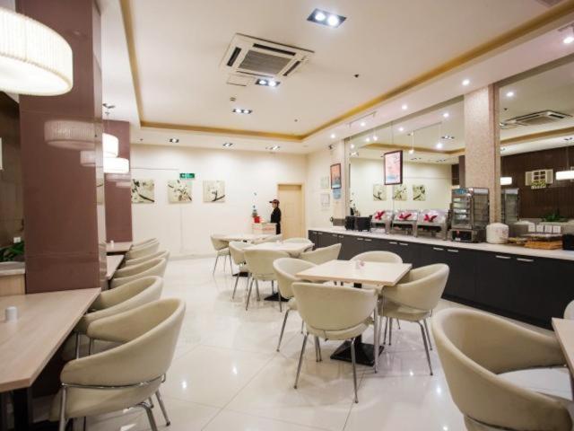 Jingjiang Inn Shanghai Jiading Chengzhong Road Bagian luar foto